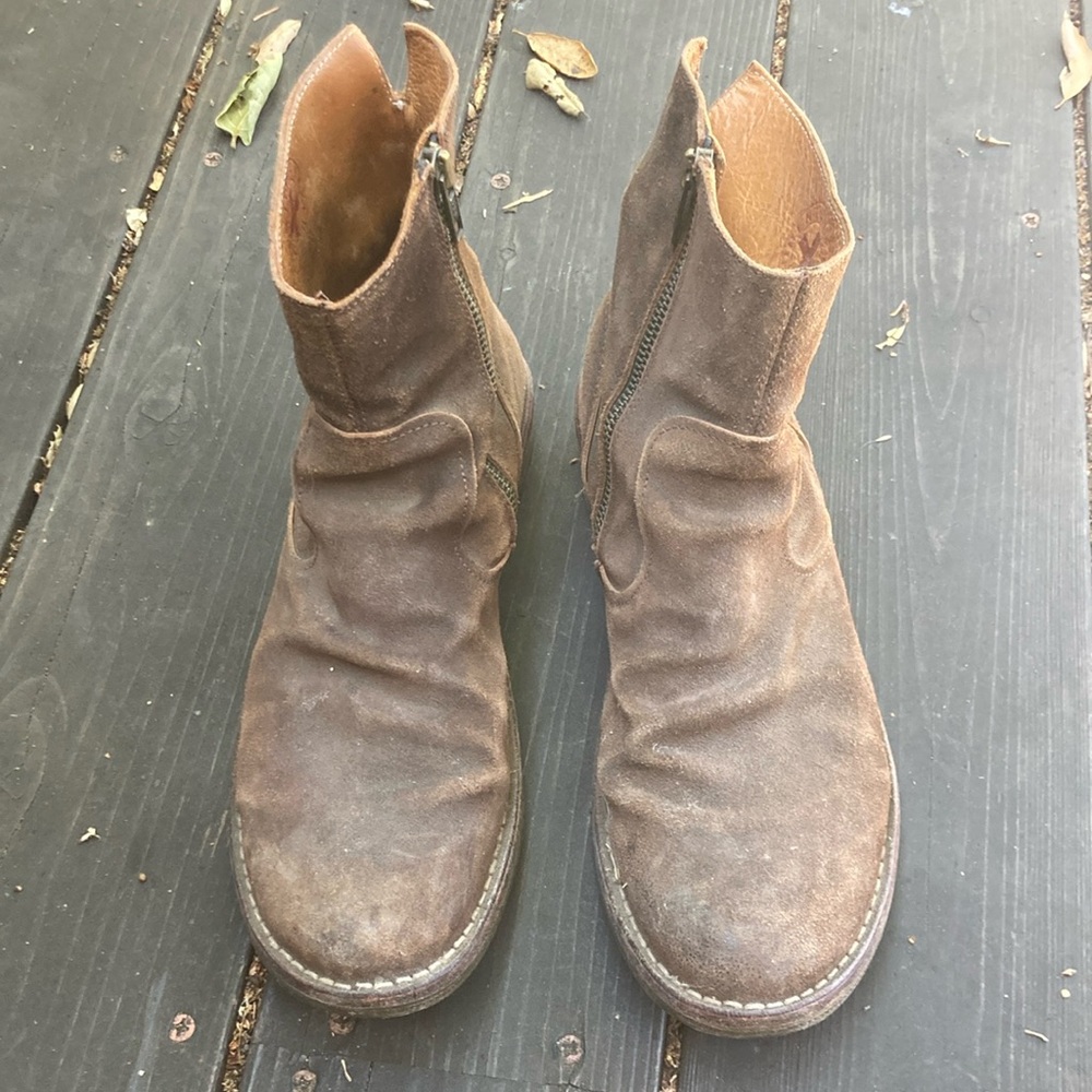 FIORENTINI + BAKER Mens Brown Suede side zip boots
